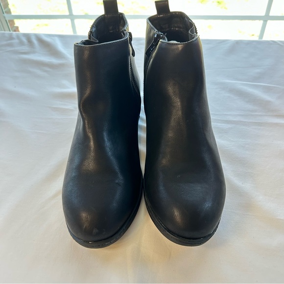 **SOLD** - Picture 2 of 6